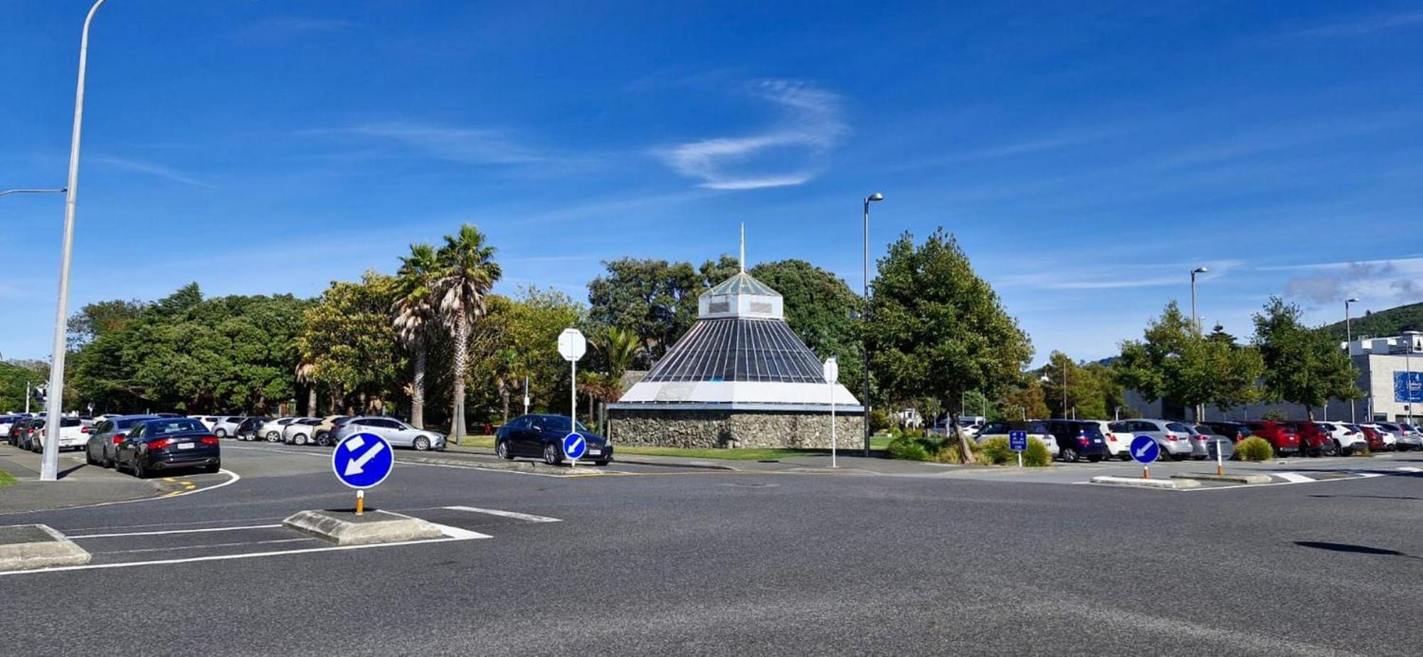Central Modern 3-Bedroom,3- Bathroom House With Patio And Carpark- Lower Hutt City Centre Buitenkant foto